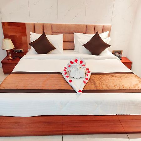 Hotel Suncity Palace Katihar Dış mekan fotoğraf