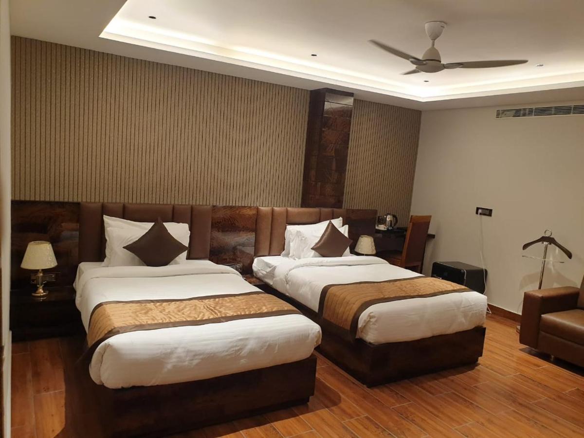 Hotel Suncity Palace Katihar Dış mekan fotoğraf