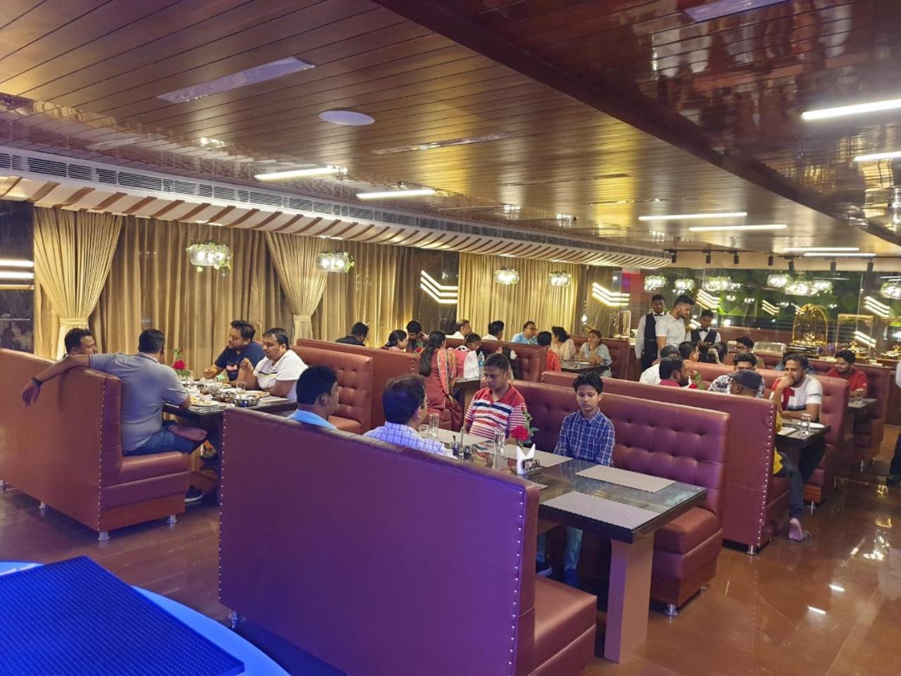 Hotel Suncity Palace Katihar Dış mekan fotoğraf