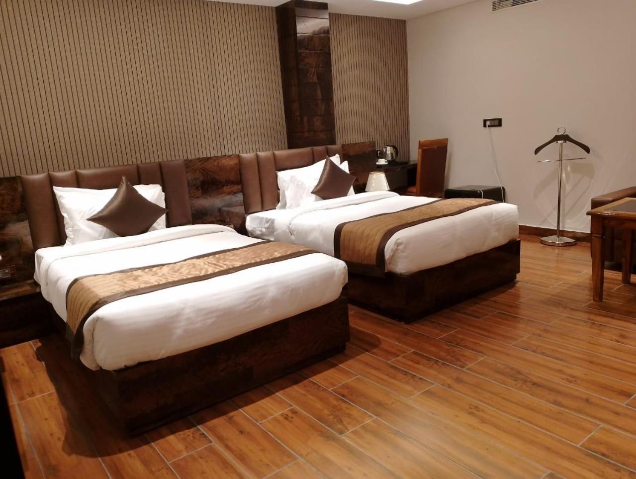Hotel Suncity Palace Katihar Dış mekan fotoğraf